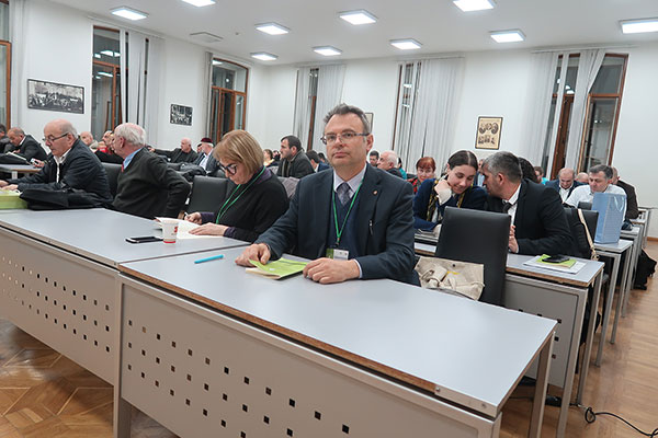 Выступление Ю.И.Дробышева на V Международном конгрессе кавказоведов