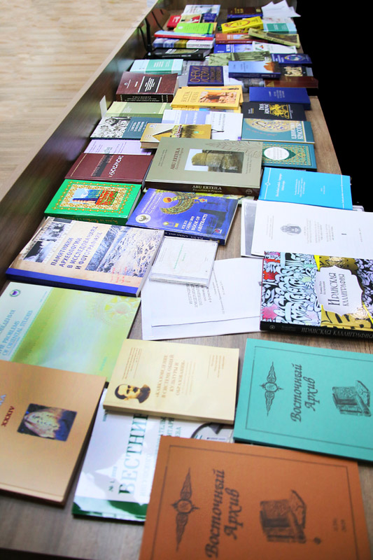 Книги отдела истории Востока Книги отдела истории Востока